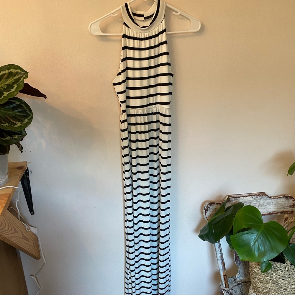 Striped Fitted Maxi Dress Size: SMALL